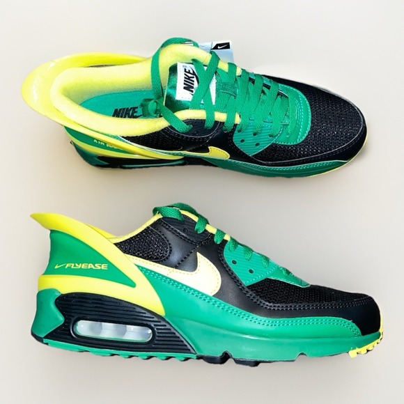 Nike Other - Pre-owned Nike Air Max 90 Flyease Oregon Ducks Low Cut Black/Green Men's US 9